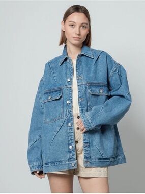 Relaxed Oversized Denim Jacket - Blue